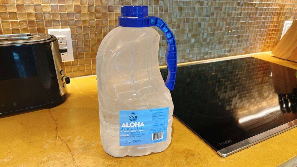 ハワイ 水