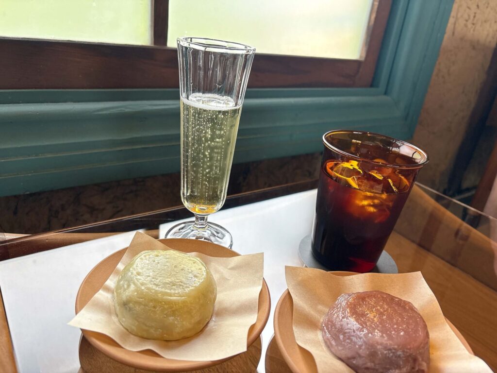 松本十帖「おやきとコーヒー」