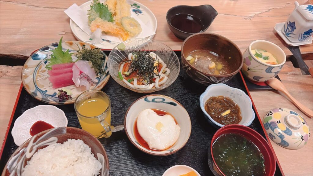石なぐ